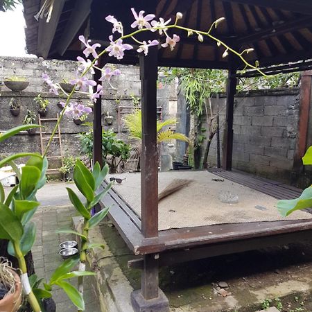 Mawar Homestay Canggu Eksteriør billede